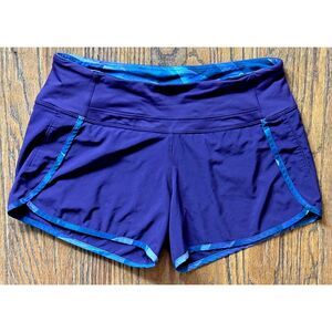Lululemon Deep Zinfandel Pretty Prism Purple Print 4 Way Stretch Shorts Size 6